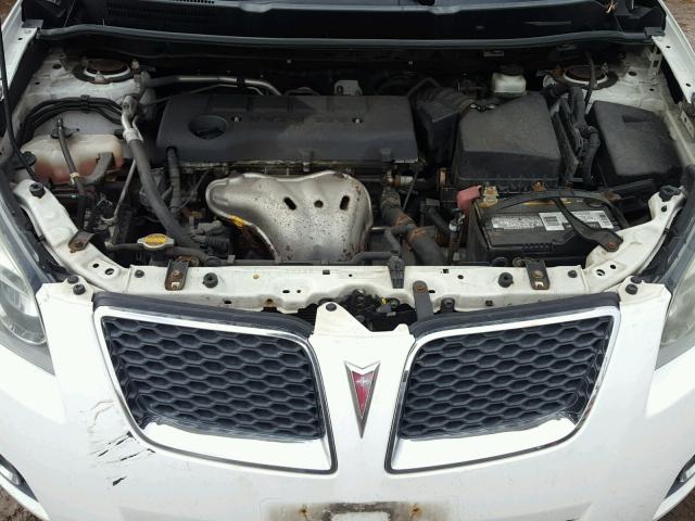 5Y2SP67019Z473931 - 2009 PONTIAC VIBE WHITE photo 7