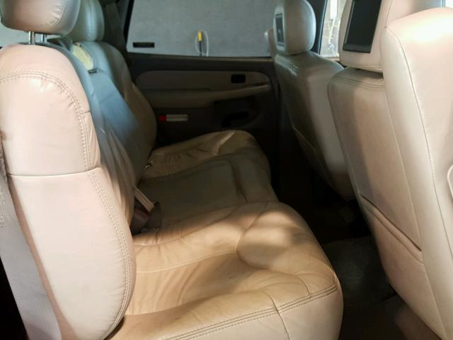 1GKEK13T81J154077 - 2001 GMC YUKON GRAY photo 6