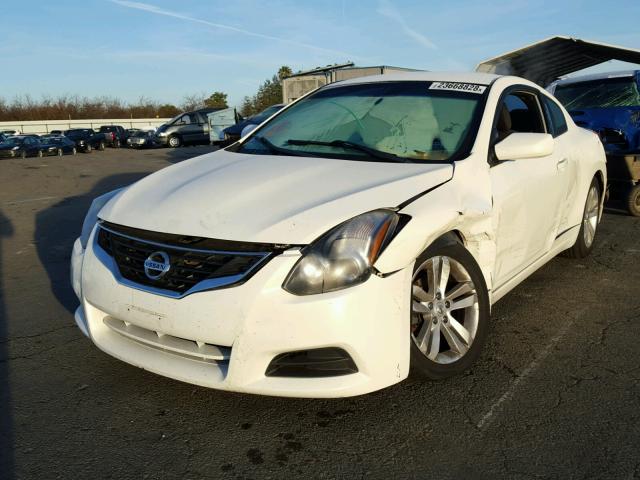 1N4AL2EP8CC218418 - 2012 NISSAN ALTIMA S WHITE photo 2