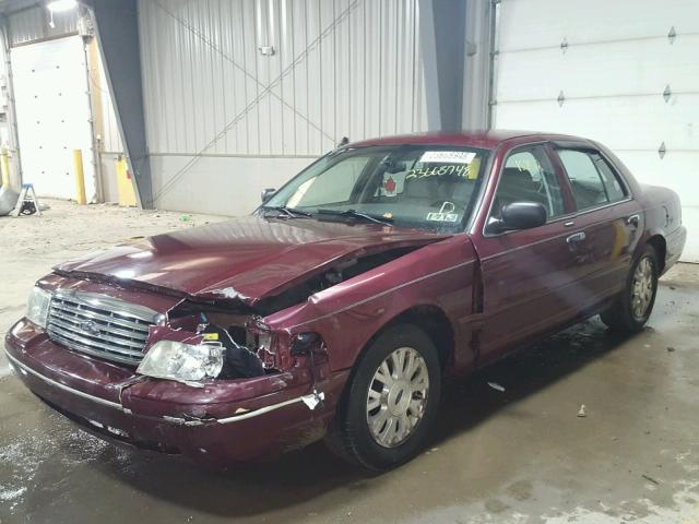 2FAFP74W54X161602 - 2004 FORD CROWN VICT BURGUNDY photo 2