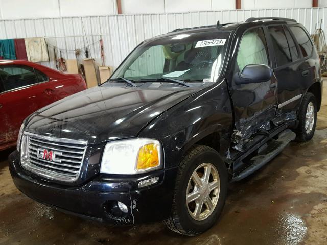 1GKDT13SX82101675 - 2008 GMC ENVOY BLACK photo 2