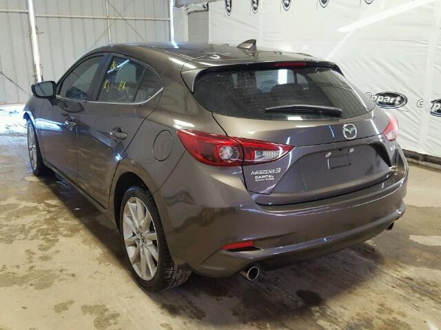 JM1BN1M38H1102561 - 2017 MAZDA 3 GRAND TO GRAY photo 3