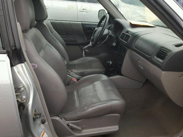 JF1SF65612H727830 - 2002 SUBARU FORESTER S Արծաթագույն լուսանկար 5
