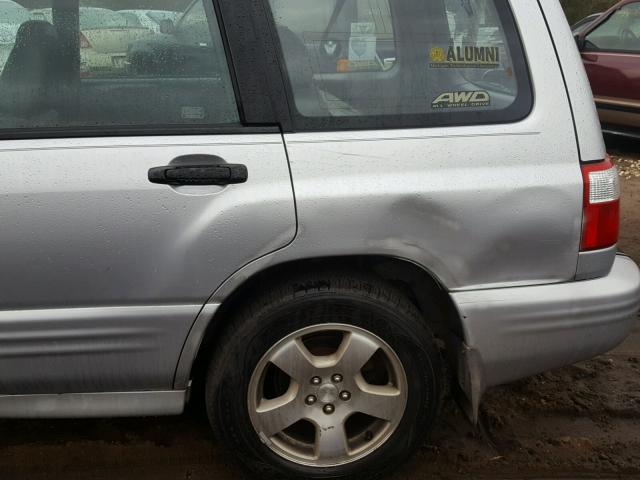 JF1SF65612H727830 - 2002 SUBARU FORESTER S Արծաթագույն լուսանկար 9
