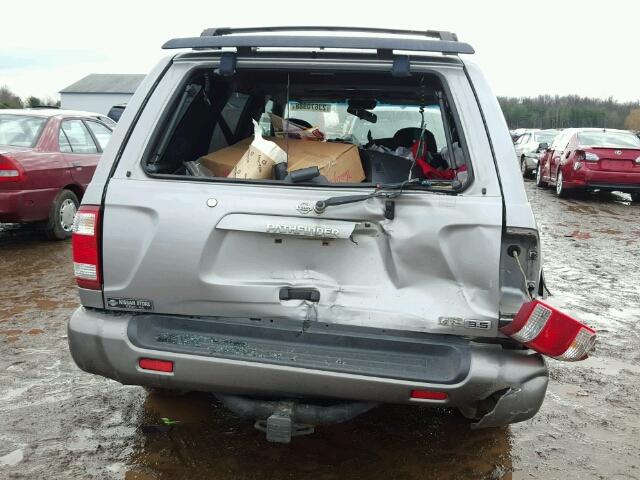 JN8DR07Y51W519258 - 2001 NISSAN PATHFINDER SILVER photo 9