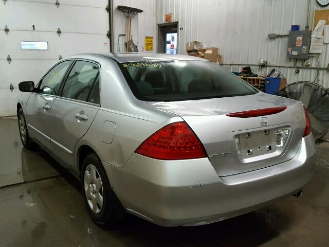 3HGCM56427G705916 - 2007 HONDA ACCORD LX SILVER photo 3