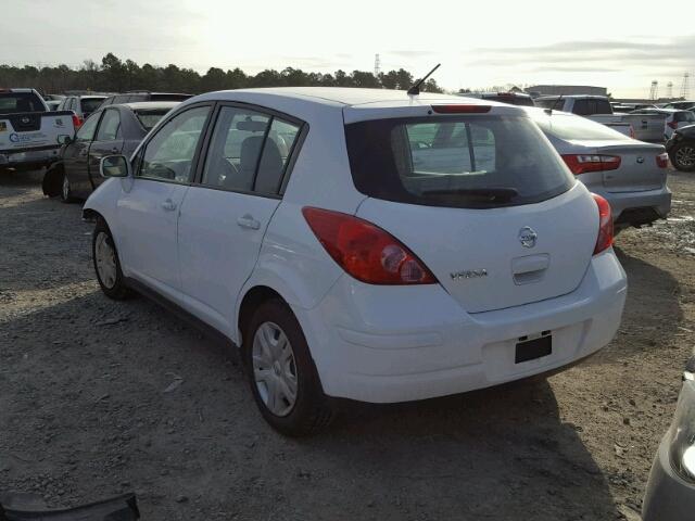 3N1BC1CP2BL425307 - 2011 NISSAN VERSA S WHITE photo 3