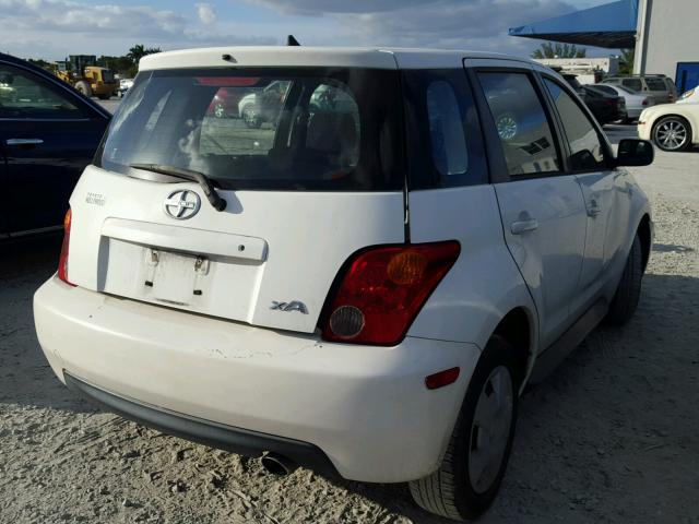 JTKKT624250110907 - 2005 TOYOTA SCION XA WHITE photo 4