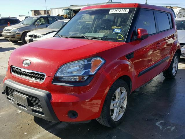 KNDJT2A29B7218553 - 2011 KIA SOUL + RED photo 2