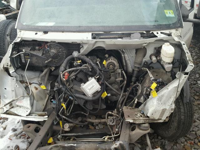 1GB6G3AG7A1174201 - 2010 CHEVROLET EXPRESS G3 WHITE photo 7