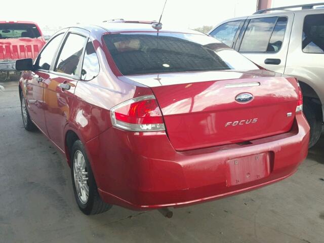 1FAHP3FN9AW232362 - 2010 FORD FOCUS SE RED photo 3