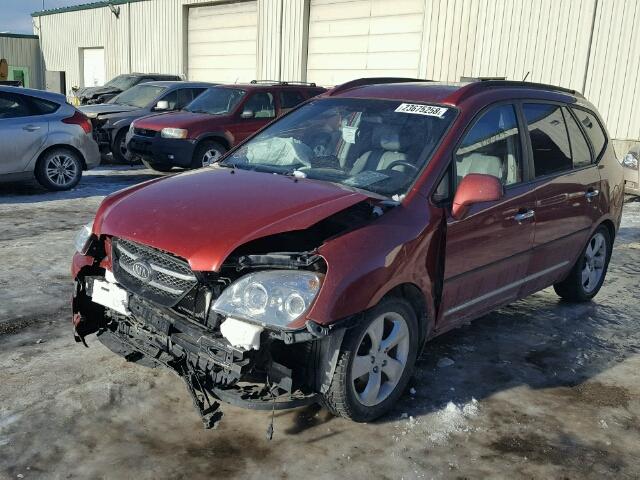 KNAFG526277100376 - 2007 KIA RONDO LX RED photo 2