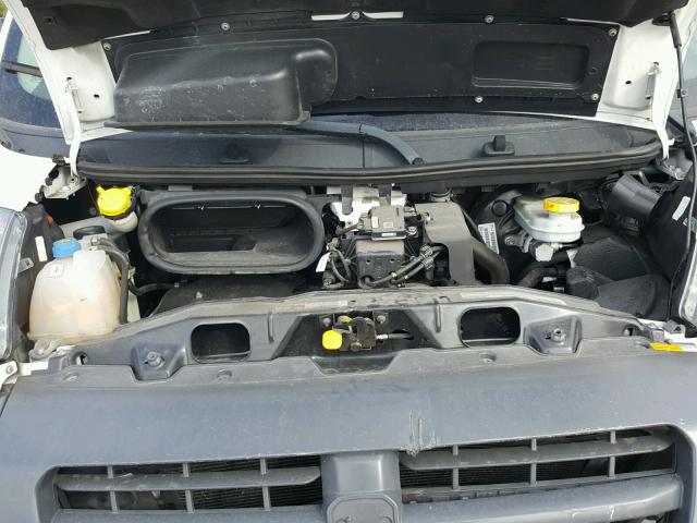 3C6URVHD6FE509321 - 2015 RAM PROMASTER 白色 照片 7