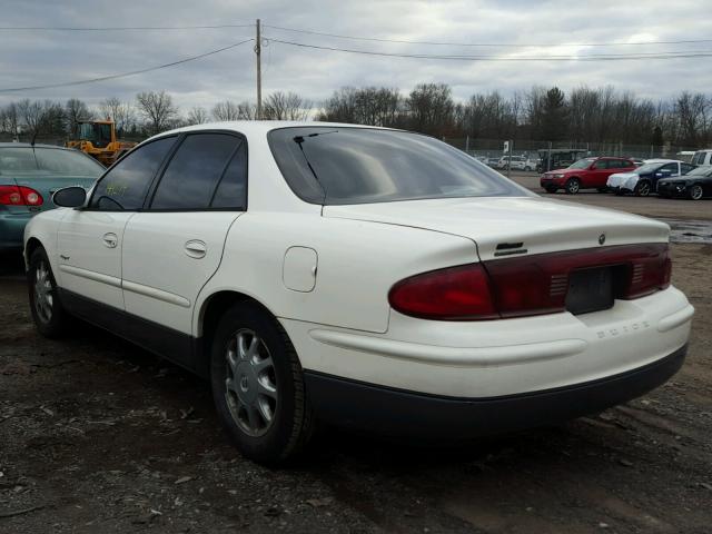 2G4WF551011171517 - 2001 BUICK REGAL GS WHITE photo 3