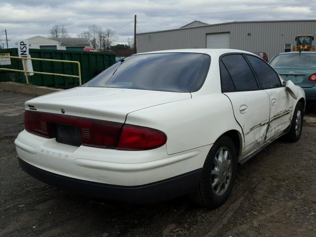 2G4WF551011171517 - 2001 BUICK REGAL GS WHITE photo 4