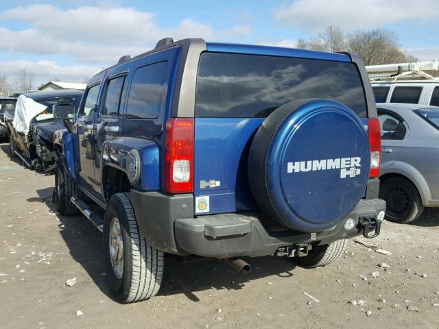 5GTDN136868200524 - 2006 HUMMER H3 BLUE photo 3