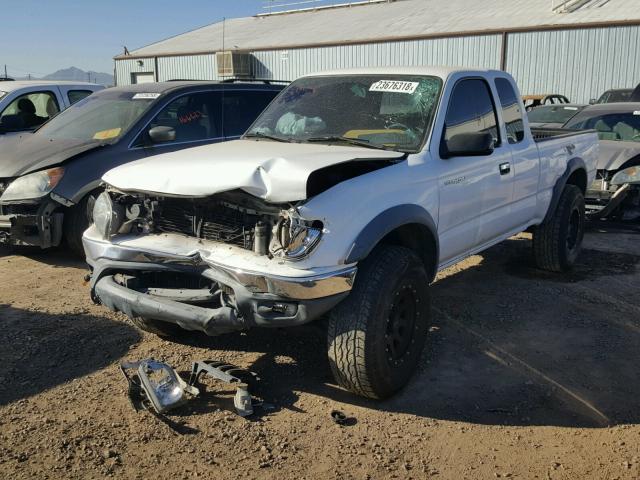 5TESN92N31Z726069 - 2001 TOYOTA TACOMA XTR WHITE photo 2