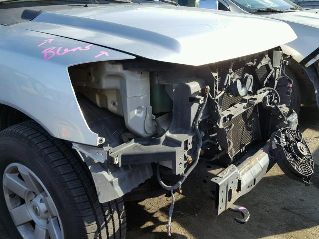 5N1AA08B55N714901 - 2005 NISSAN ARMADA SE SILVER photo 9