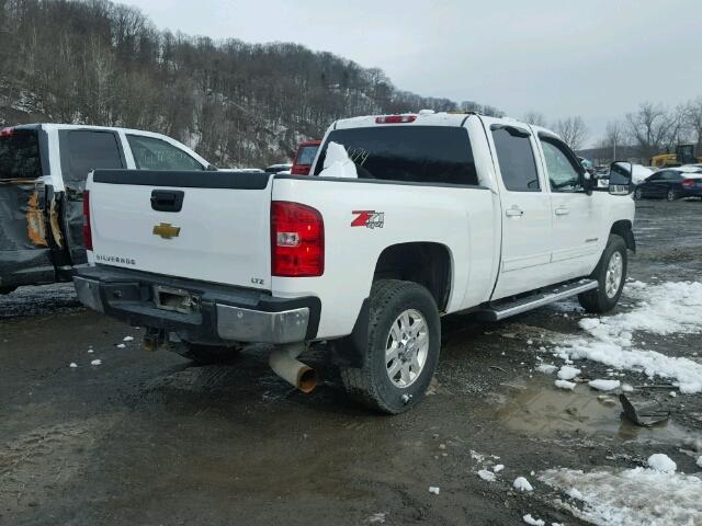 1GC1KYC81BF165019 - 2011 CHEVROLET SILVERADO WHITE photo 4