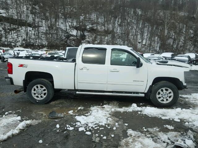 1GC1KYC81BF165019 - 2011 CHEVROLET SILVERADO WHITE photo 9