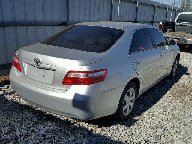 4T4BE46K28R012554 - 2008 TOYOTA CAMRY CE SILVER photo 4