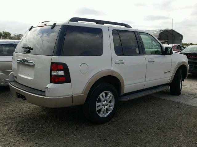 1FMEU64E18UB35460 - 2008 FORD EXPLORER E WHITE photo 4