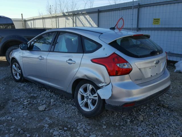 1FADP3K24EL175652 - 2014 FORD FOCUS SE SILVER photo 3