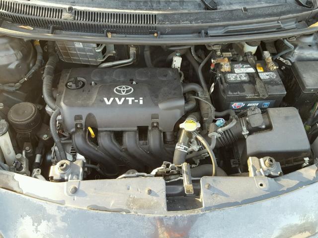 JTDBT923081257953 - 2008 TOYOTA YARIS CHARCOAL photo 7