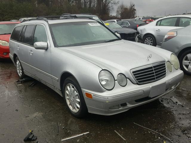 WDBJH82J6YX032714 - 2000 MERCEDES-BENZ E 320 4MAT SILVER photo 1