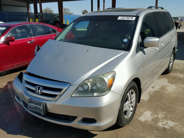 5FNRL38647B455082 - 2007 HONDA ODYSSEY EX SILVER photo 2