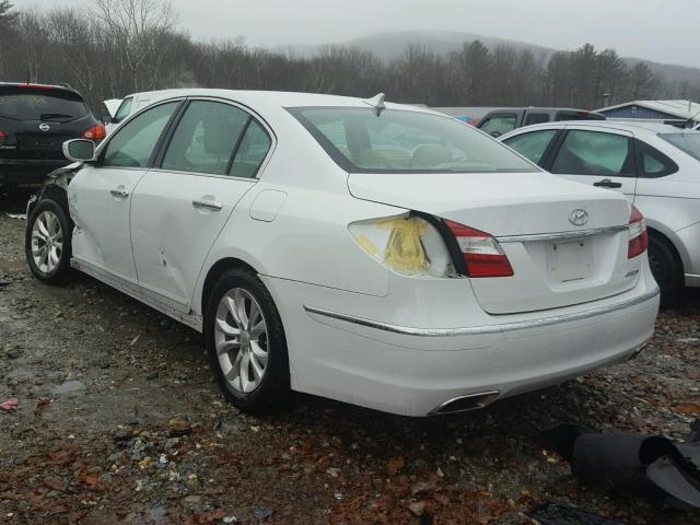 KMHGC4DD6DU244692 - 2013 HYUNDAI GENESIS 3. WHITE photo 3