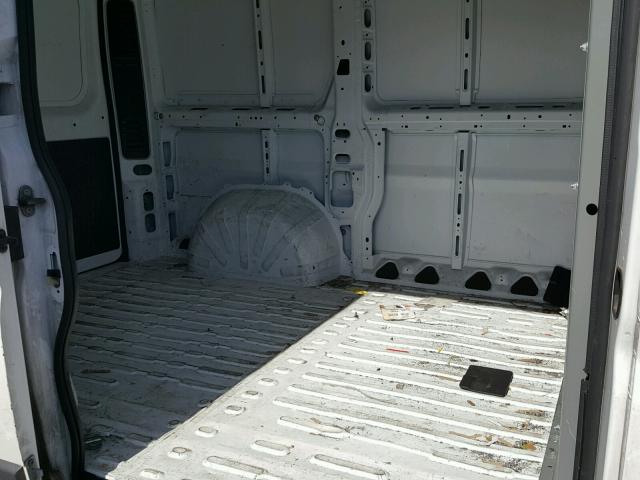 3C6TRVNG7HE500608 - 2017 RAM PROMASTER WHITE photo 6