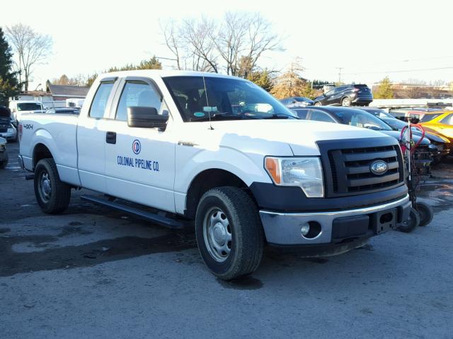 1FTFX1EF3BFB47230 - 2011 FORD F150 SUPER WHITE photo 1