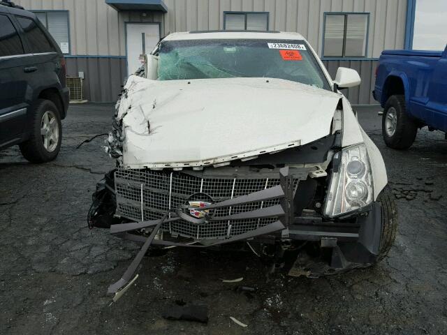 1G6DG5EYXB0112433 - 2011 CADILLAC CTS LUXURY WHITE photo 9