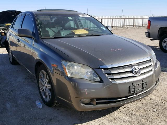 4T1BK36B16U087868 - 2006 TOYOTA AVALON XL GRAY photo 1