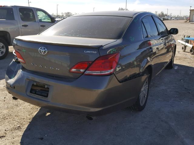 4T1BK36B16U087868 - 2006 TOYOTA AVALON XL GRAY photo 4