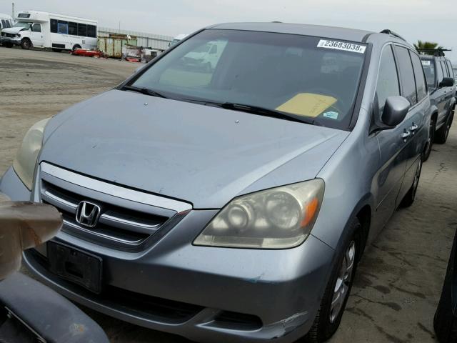 5FNRL38426B030604 - 2006 HONDA ODYSSEY EX SILVER photo 2