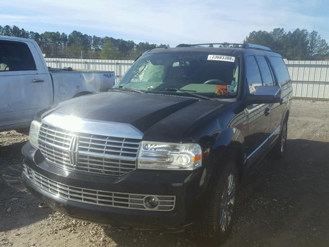 5LMFL27578LJ16281 - 2008 LINCOLN NAVIGATOR შავი ფოტო 2