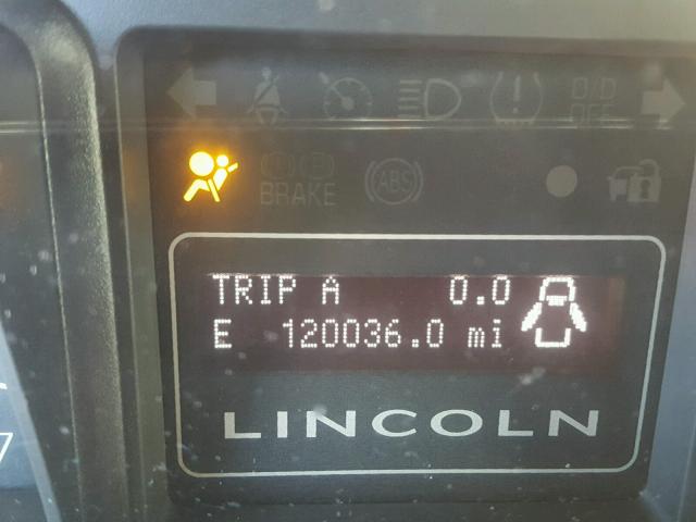 5LMFL27578LJ16281 - 2008 LINCOLN NAVIGATOR შავი ფოტო 8