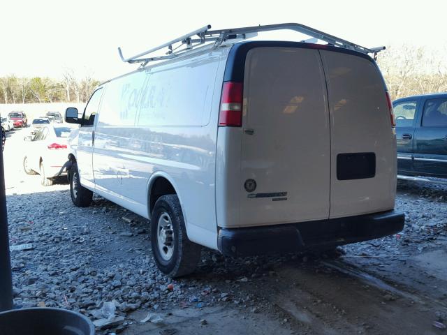 1GCWGGBA5C1140208 - 2012 CHEVROLET EXPRESS G2 WHITE photo 3