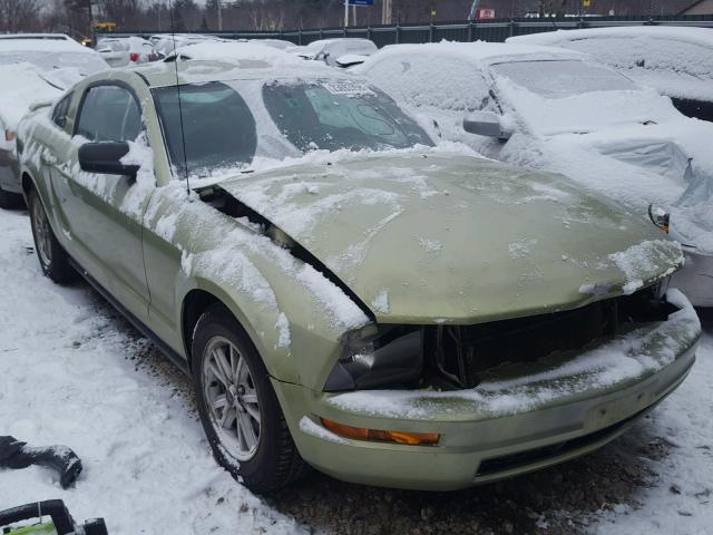 1ZVFT80N965127057 - 2006 FORD MUSTANG GREEN photo 1