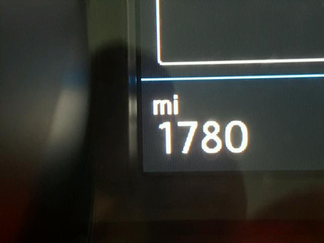 3VV3B7AX4JM026192 - 2018 VOLKSWAGEN TIGUAN SE Schwarz Foto 8