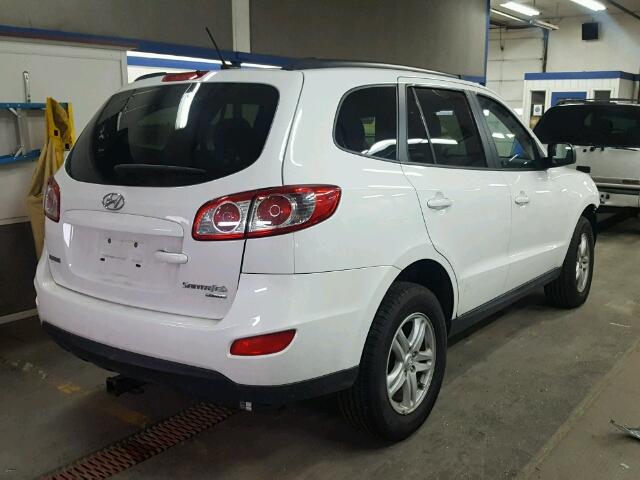 5NMSGDABXAH343136 - 2010 HYUNDAI SANTA FE G WHITE photo 4