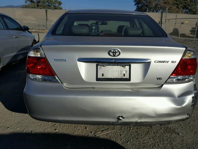 4T1BF30K56U112672 - 2006 TOYOTA CAMRY LE SILVER photo 9