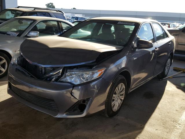 4T4BF1FK5ER336900 - 2014 TOYOTA CAMRY L GRAY photo 2