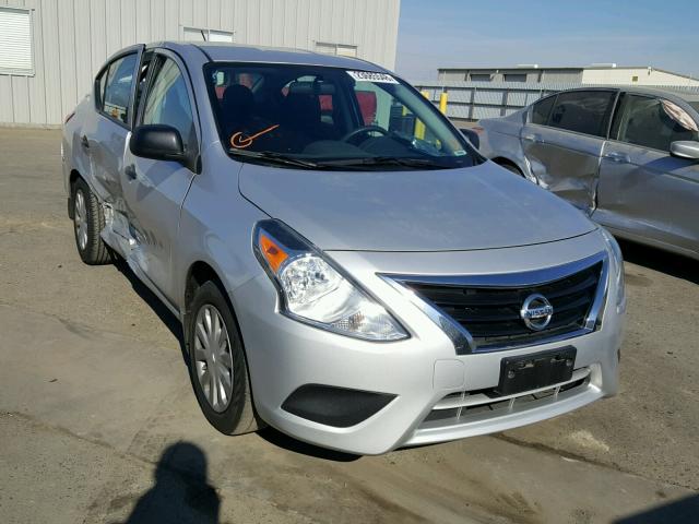 3N1CN7AP7FL865386 - 2015 NISSAN VERSA S SILVER photo 1