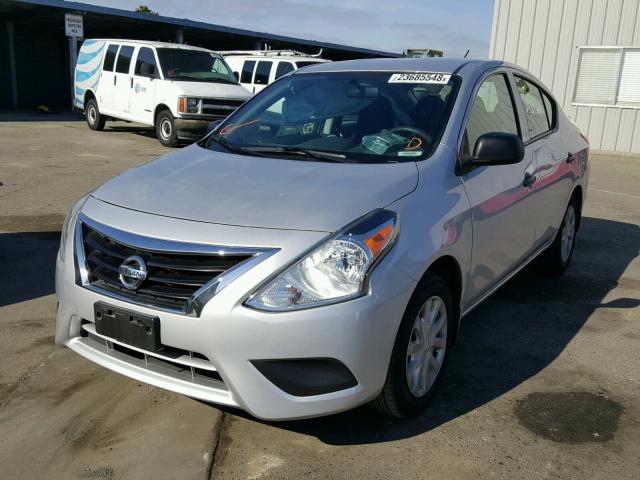 3N1CN7AP7FL865386 - 2015 NISSAN VERSA S SILVER photo 2