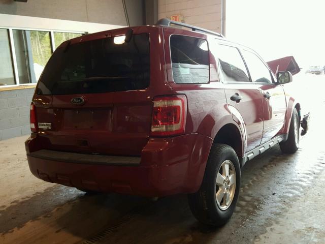 1FMCU0D75BKA53451 - 2011 FORD ESCAPE XLT RED photo 4