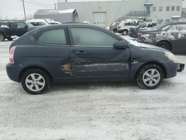 KMHCN35C19U145052 - 2009 HYUNDAI ACCENT SE CHARCOAL photo 9