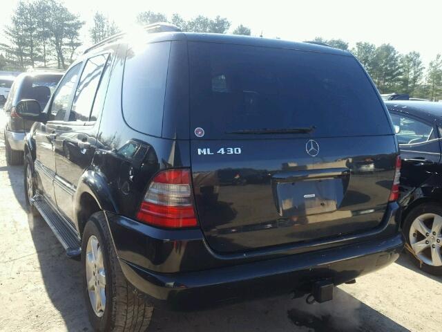 4JGAB72E7XA112228 - 1999 MERCEDES-BENZ ML 430 黑色 照片 3